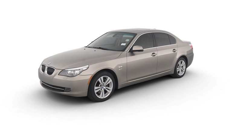 2010 BMW 5 Series vehicle photo