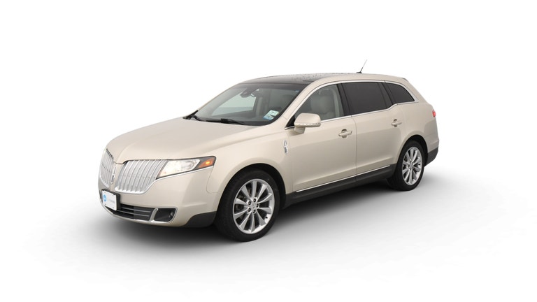 2010 Lincoln MKT vehicle photo