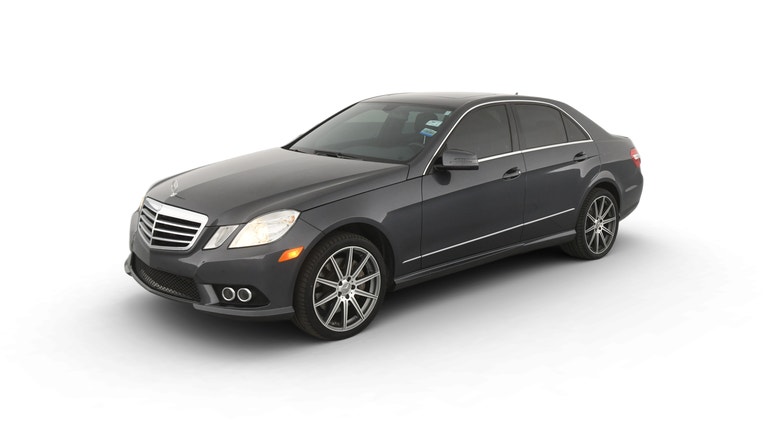 2010 Mercedes-Benz E-Class vehicle photo