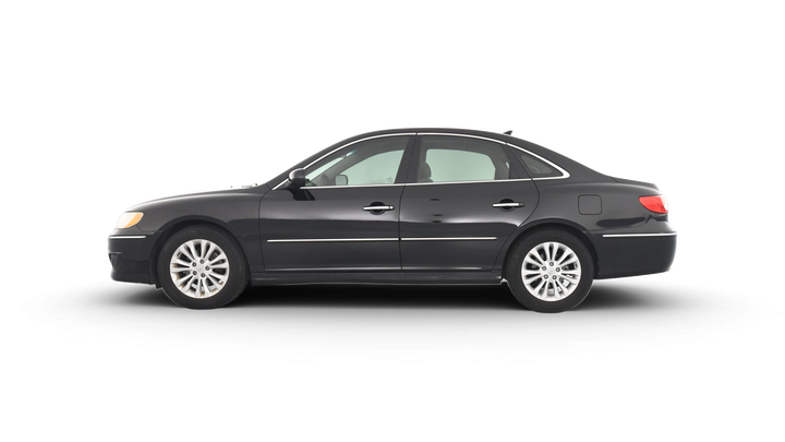 1st U.S. Generation (2006–2011) Hyundai Azera