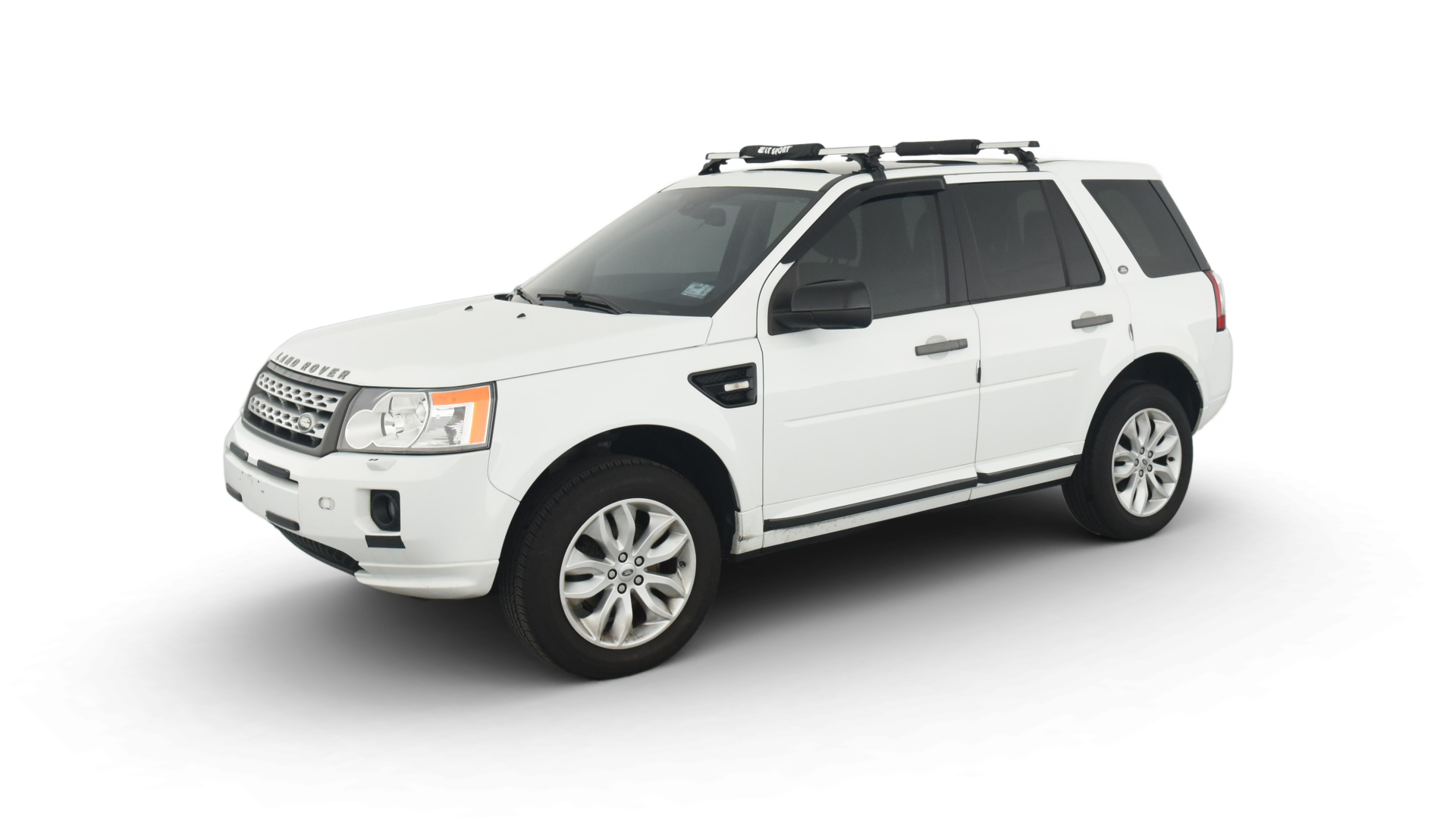 Land Rover LR2 model image.