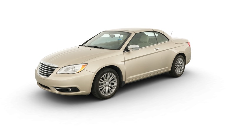 2013 Chrysler 200 vehicle photo