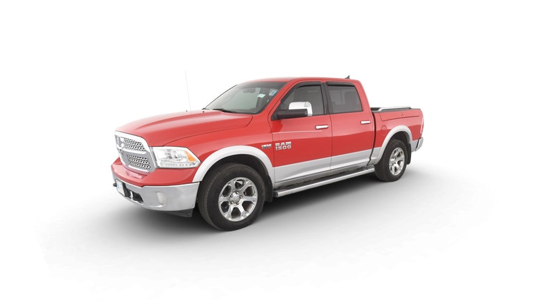 2013 Ram 1500 Crew Cab vehicle photo