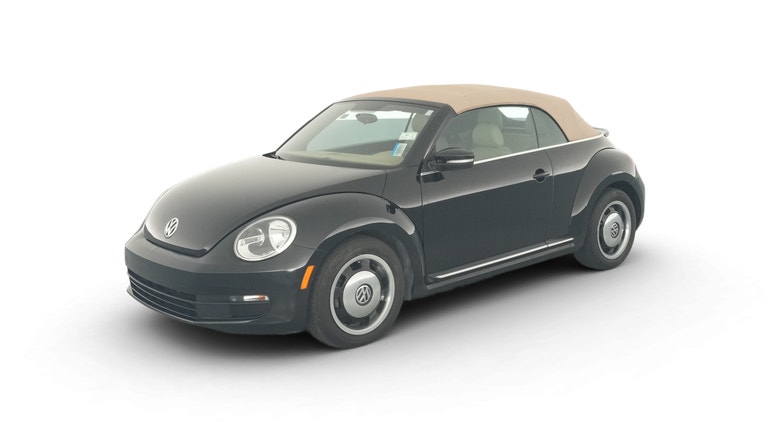 2013 Volkswagen Beetle vehicle photo