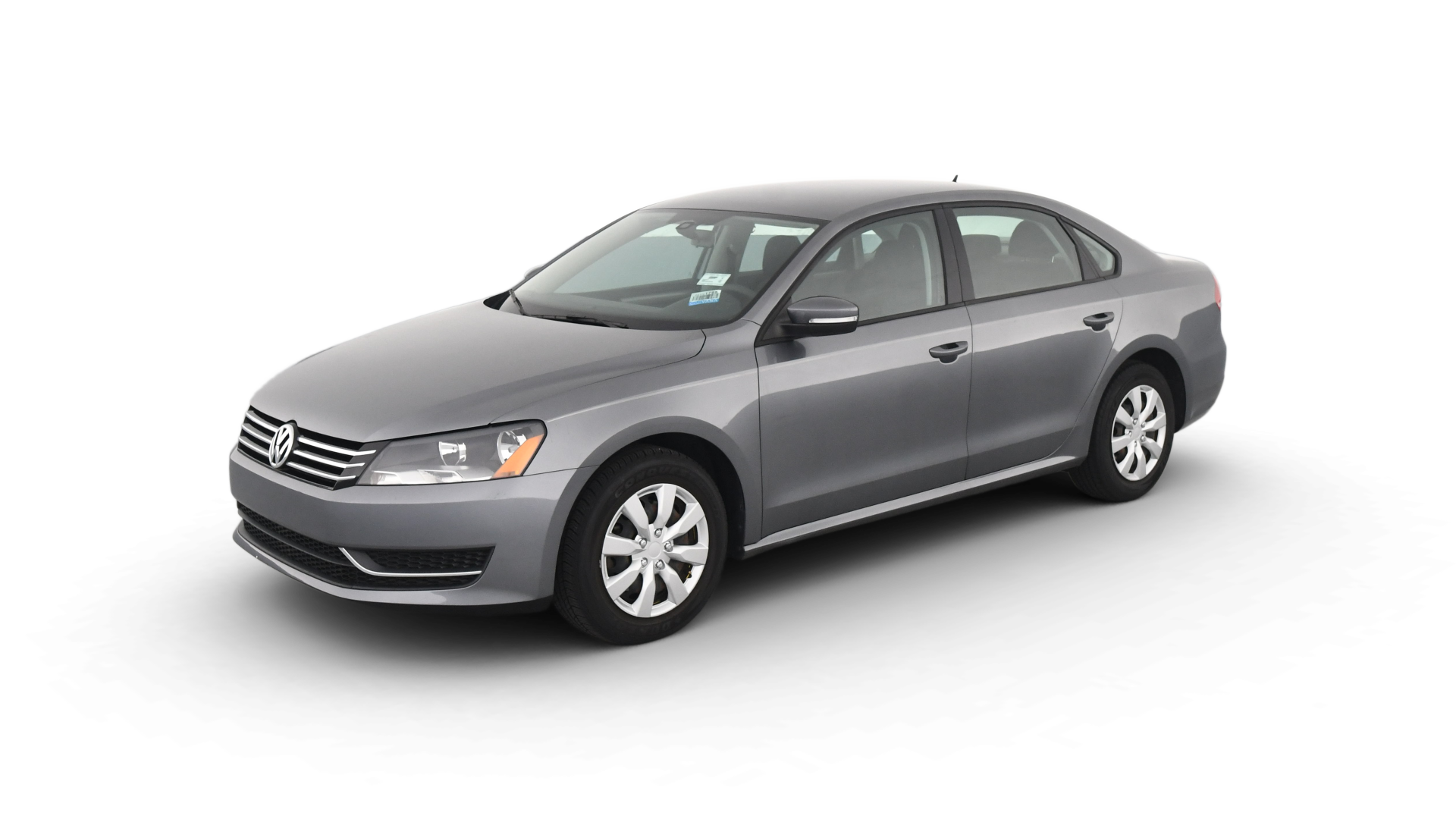2013 Volkswagen Passat vehicle photo