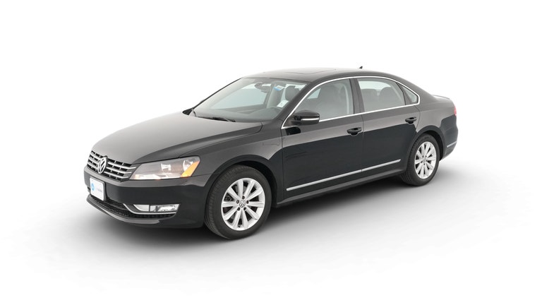2013 Volkswagen Passat vehicle photo