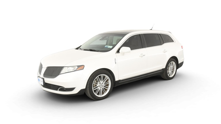 2014 Lincoln MKT vehicle photo