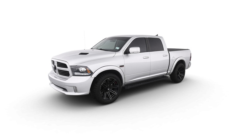 2014 Ram 1500 Crew Cab vehicle photo