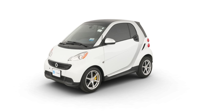 2014 smart fortwo vehicle photo