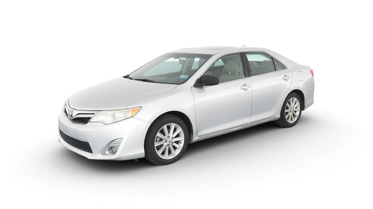 2014 Toyota Camry vehicle photo