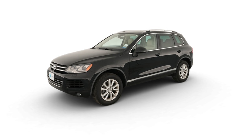 2014 Volkswagen Touareg vehicle photo