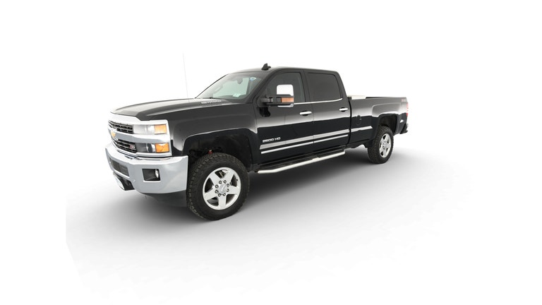 2015 Chevrolet Silverado 2500 HD Crew Cab vehicle photo