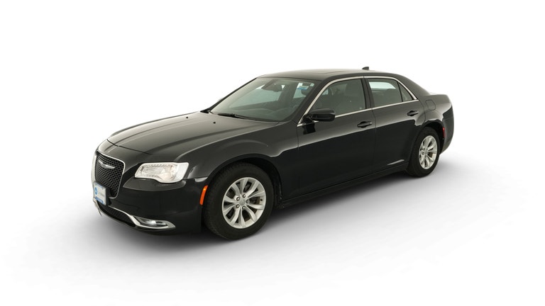 2015 Chrysler 300 vehicle photo