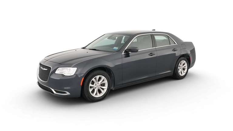 2015 Chrysler 300 vehicle photo