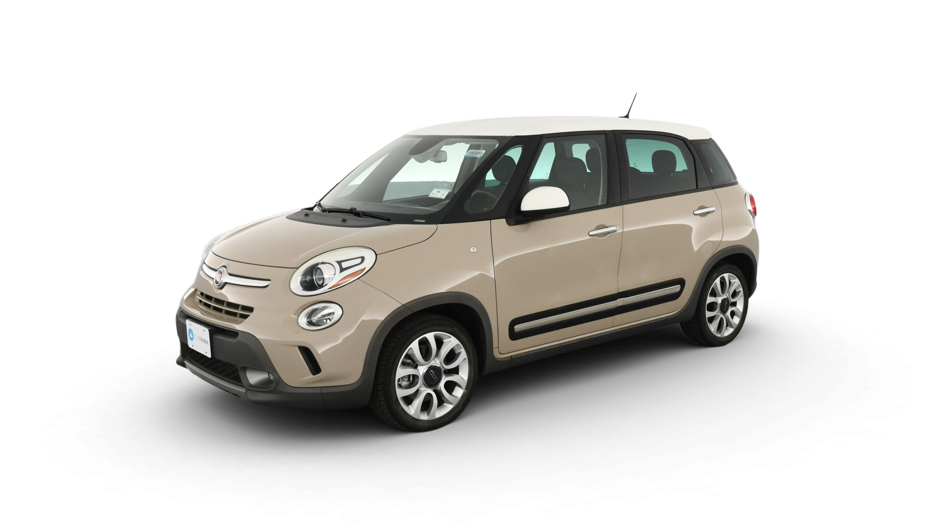 2015 FIAT 500L vehicle photo