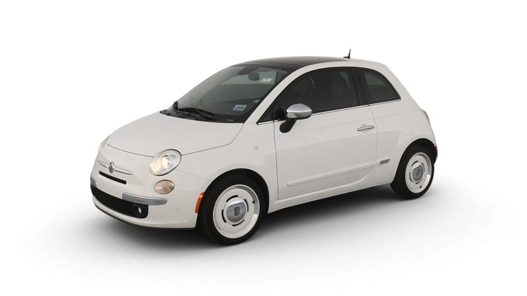 2015 FIAT 500 vehicle photo