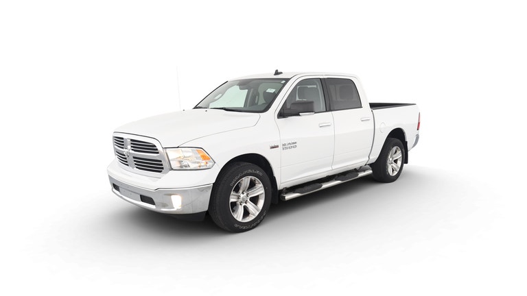 2015 Ram 1500 Crew Cab vehicle photo