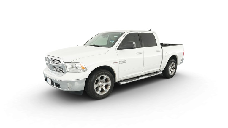 2015 Ram 1500 Crew Cab vehicle photo