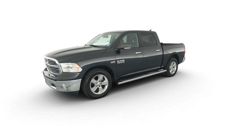 2015 Ram 1500 Crew Cab vehicle photo