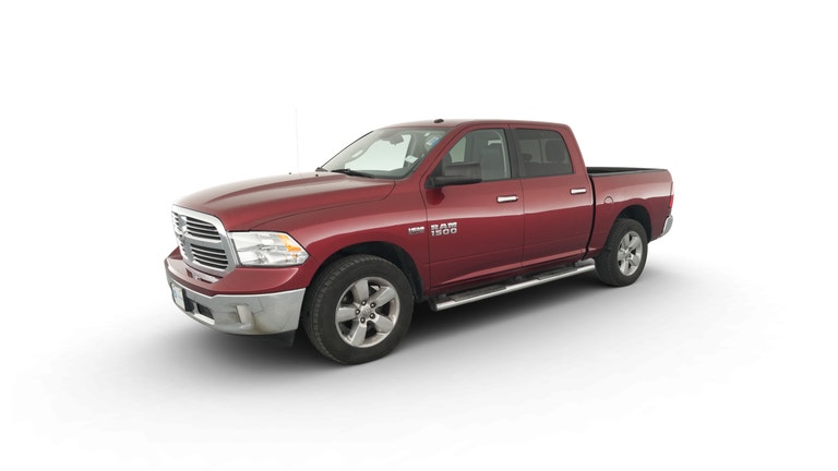 2015 Ram 1500 Crew Cab vehicle photo