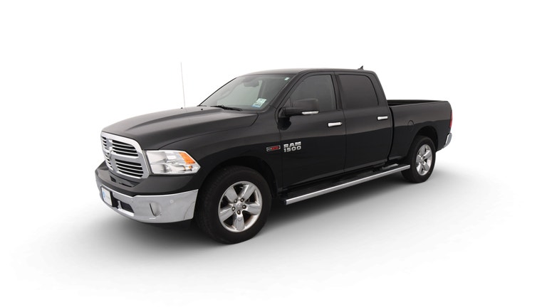 2015 Ram 1500 Crew Cab vehicle photo