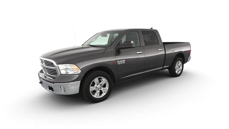 2015 Ram 1500 Crew Cab vehicle photo