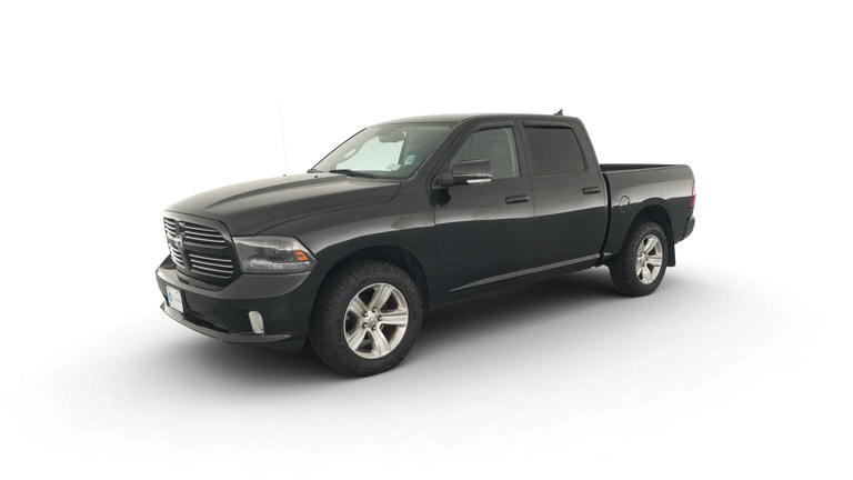 2015 Ram 1500 Crew Cab vehicle photo