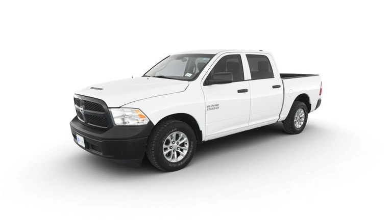 2015 Ram 1500 Crew Cab vehicle photo