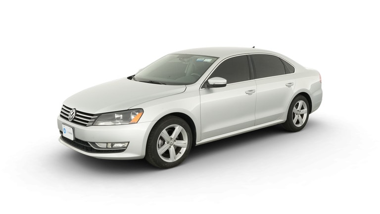 2015 Volkswagen Passat vehicle photo