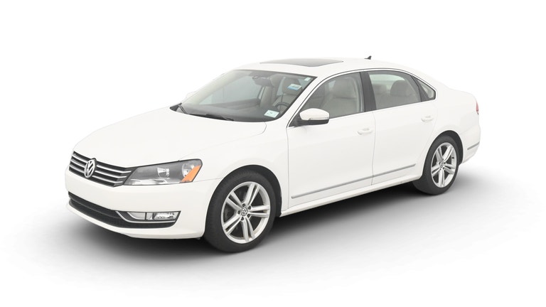 2015 Volkswagen Passat vehicle photo