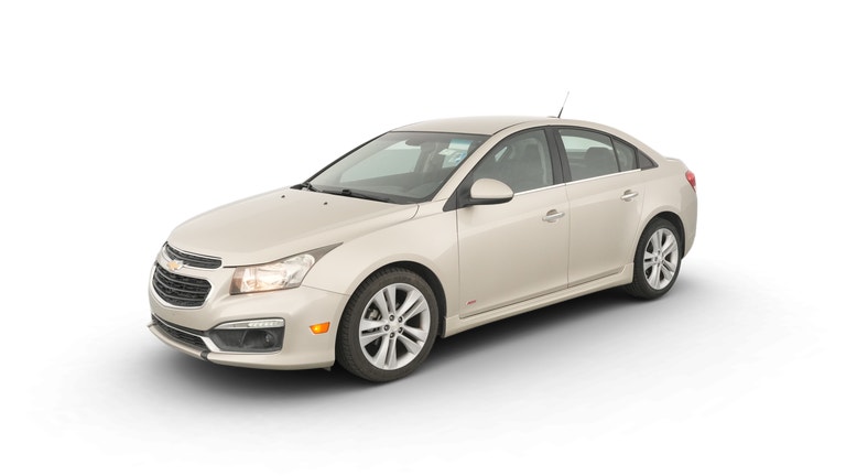 2016 Chevrolet Cruze Limited vehicle photo