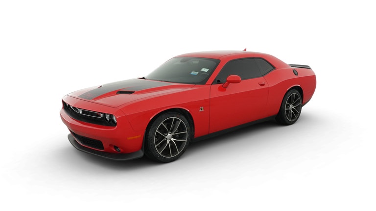2016 Dodge Challenger vehicle photo