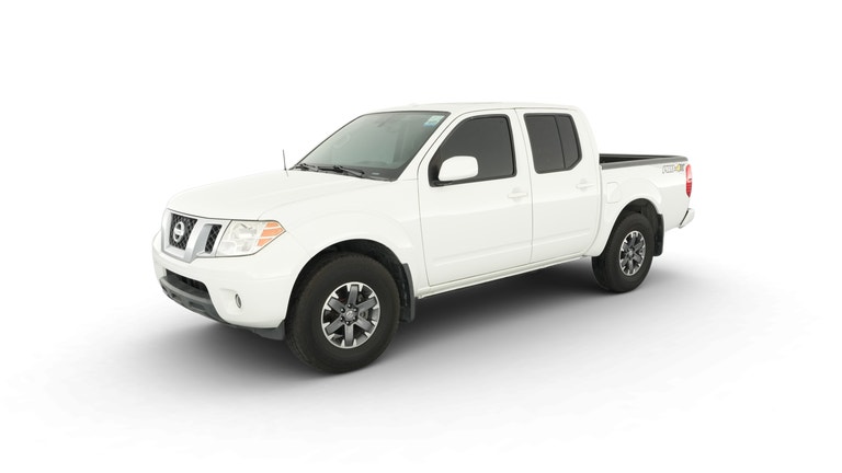 2016 Nissan Frontier Crew Cab vehicle photo