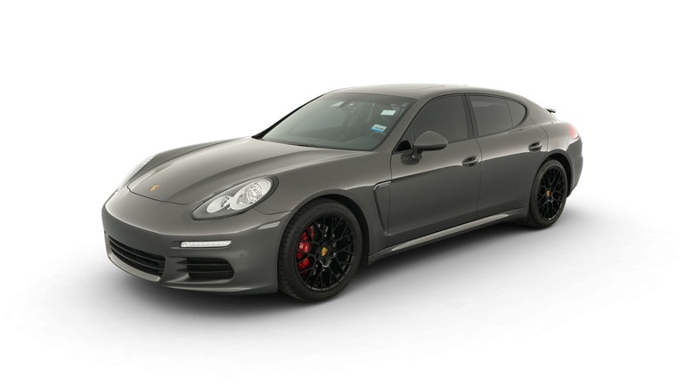 2016 Porsche Panamera vehicle photo
