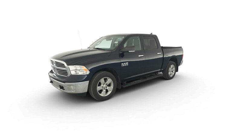 2016 Ram 1500 Crew Cab vehicle photo