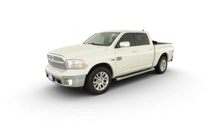 2016 Ram 1500 Crew Cab vehicle photo