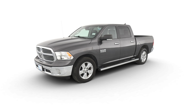 2016 Ram 1500 Crew Cab vehicle photo