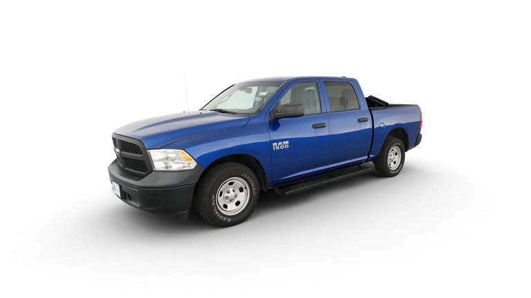 2016 Ram 1500 Crew Cab vehicle photo
