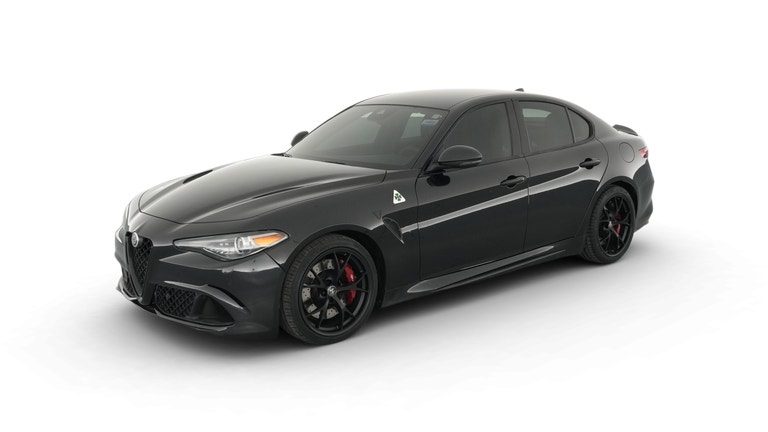 2017 Alfa Romeo Giulia vehicle photo