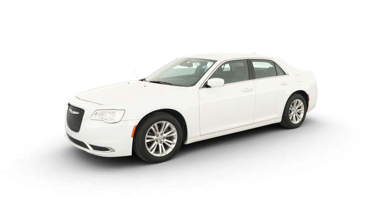 2017 Chrysler 300 vehicle photo