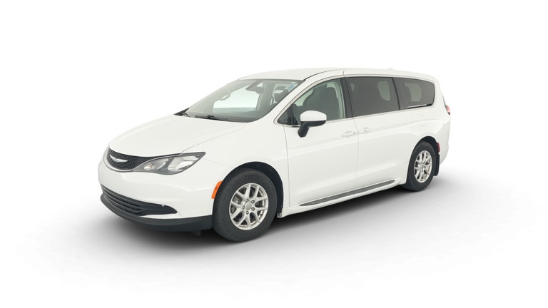2017 Chrysler Pacifica vehicle photo