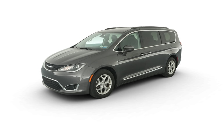 2017 Chrysler Pacifica vehicle photo