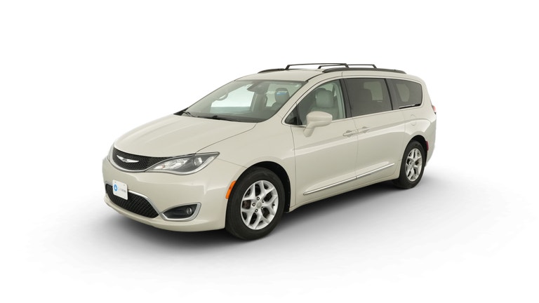 2017 Chrysler Pacifica vehicle photo