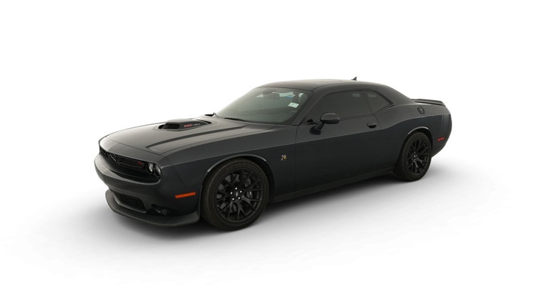 2017 Dodge Challenger vehicle photo
