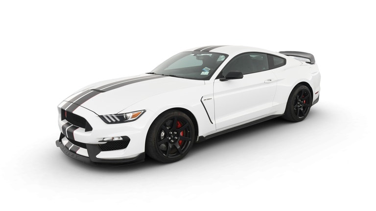 2017 Ford Mustang vehicle photo