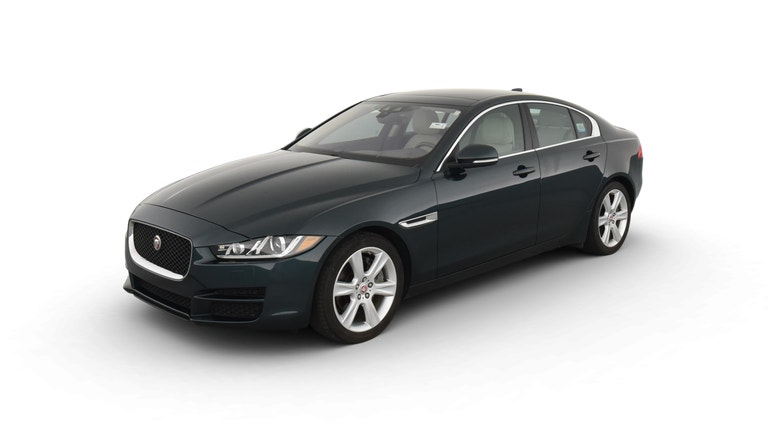 2017 Jaguar XE vehicle photo