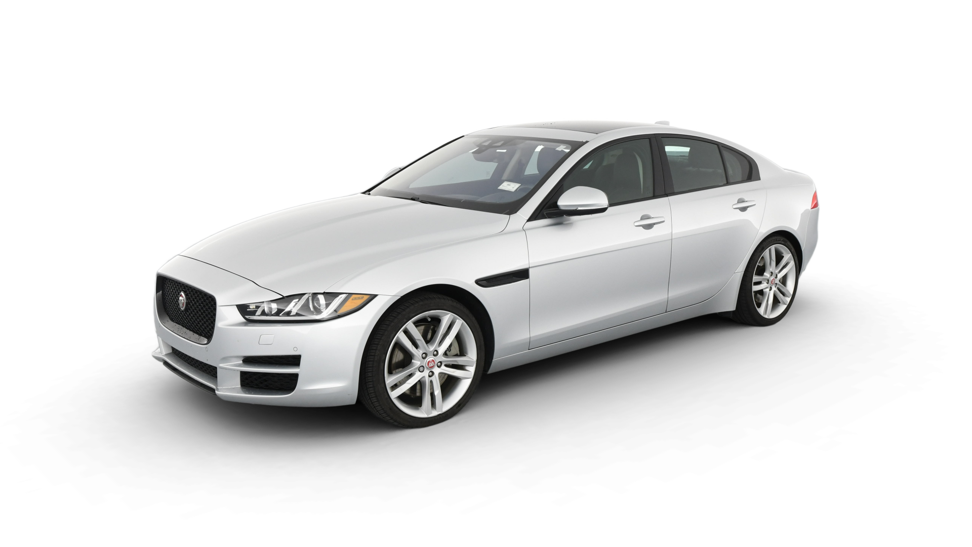 2017 Jaguar XE vehicle photo