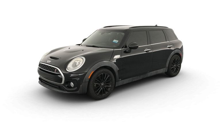 2017 MINI Clubman vehicle photo