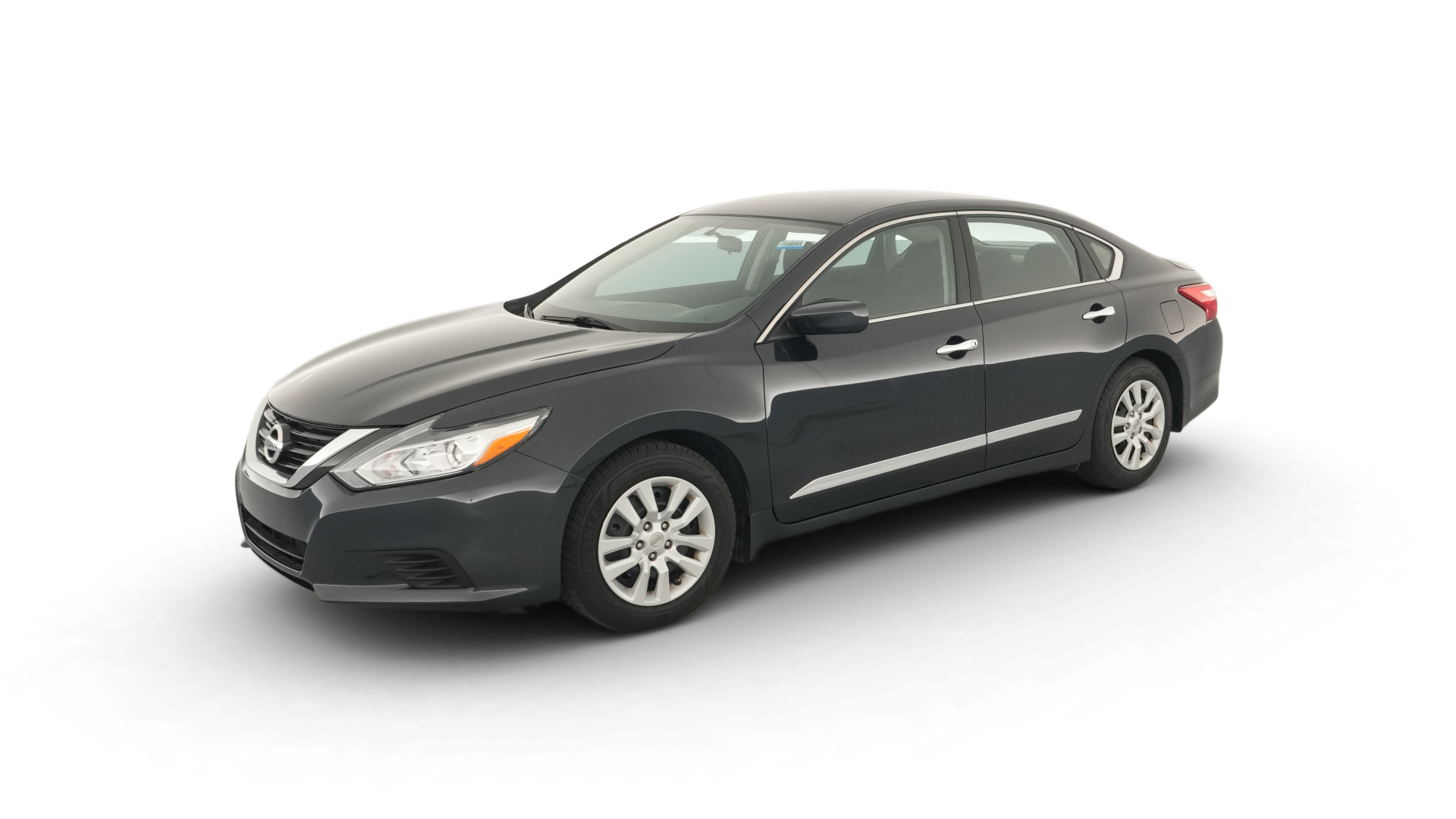 2017 Nissan Altima vehicle photo