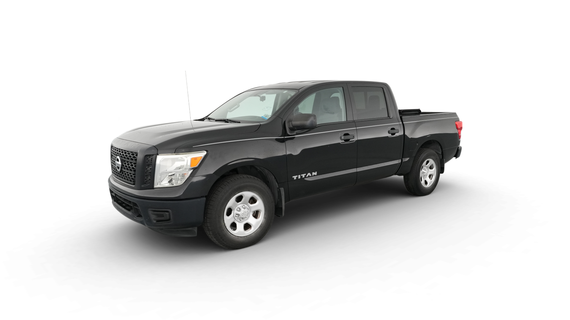 2017 Nissan Titan Crew Cab vehicle photo